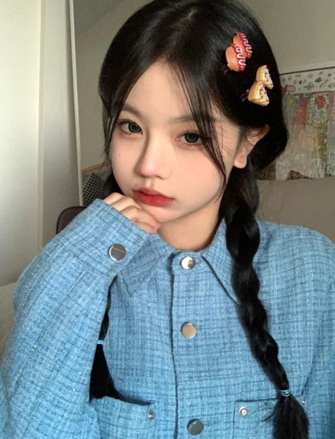 中年风韵犹存裸体妇女